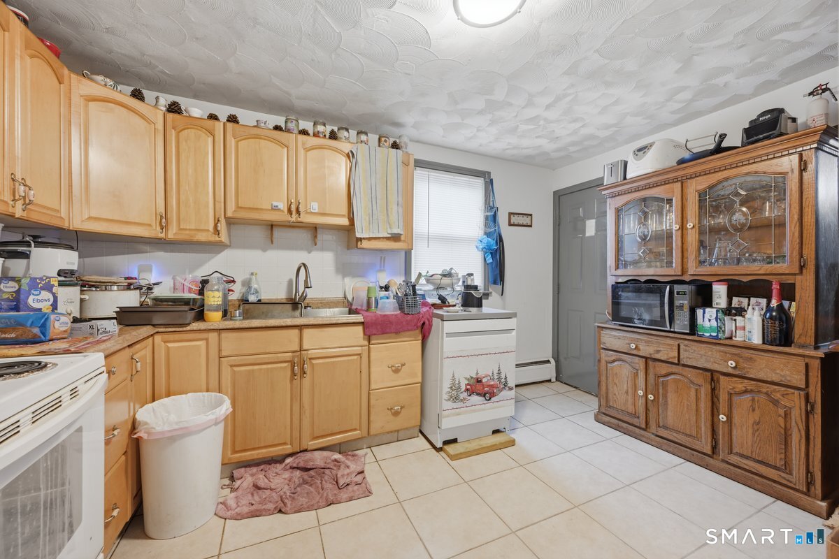 40 Convent Avenue Norwich CT 06360