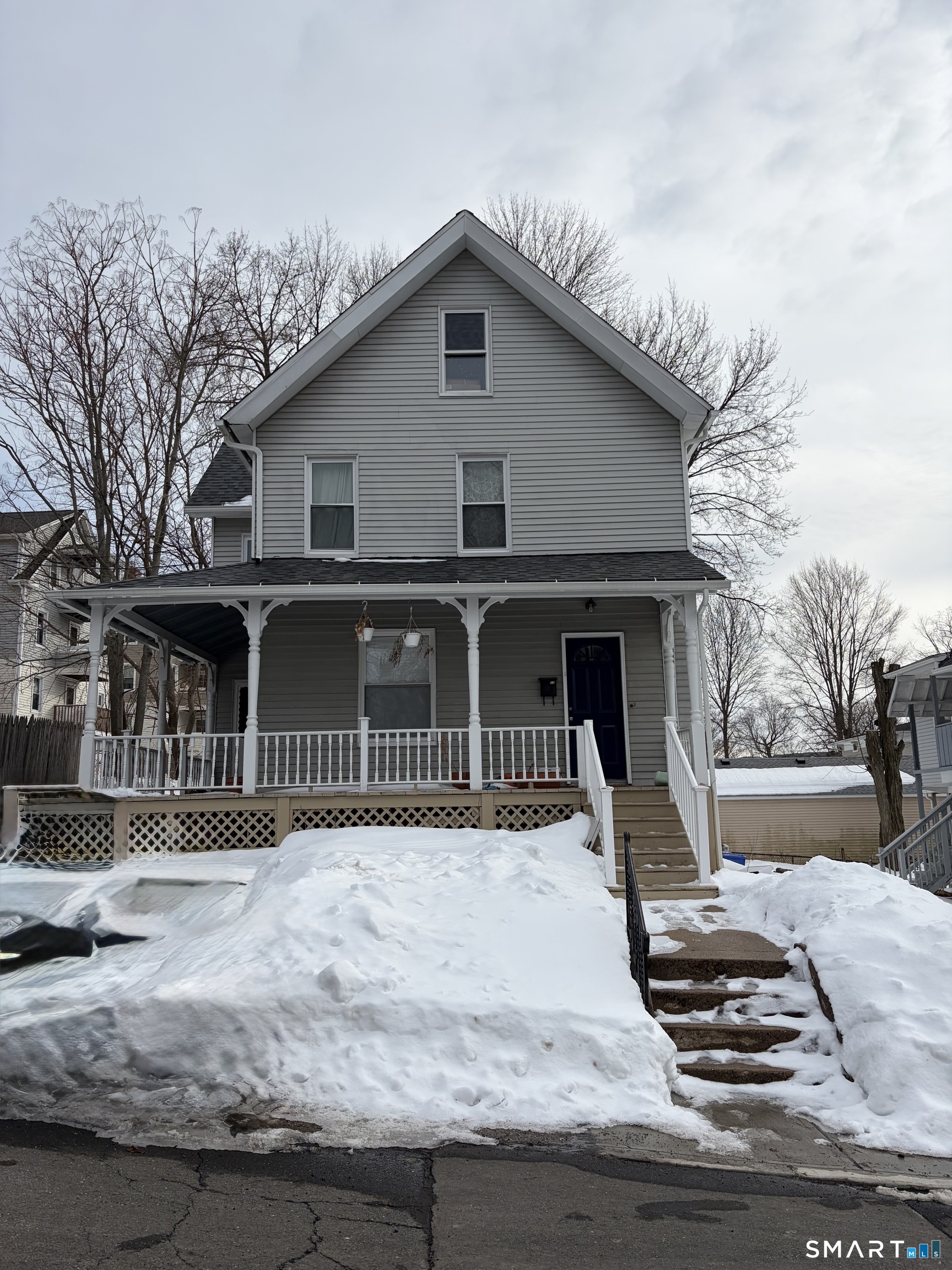 15 Lincoln Place Bristol CT 06010