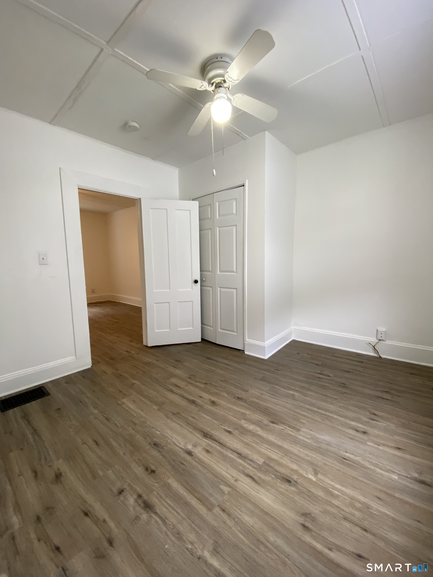 15 Lincoln Place Bristol CT 06010