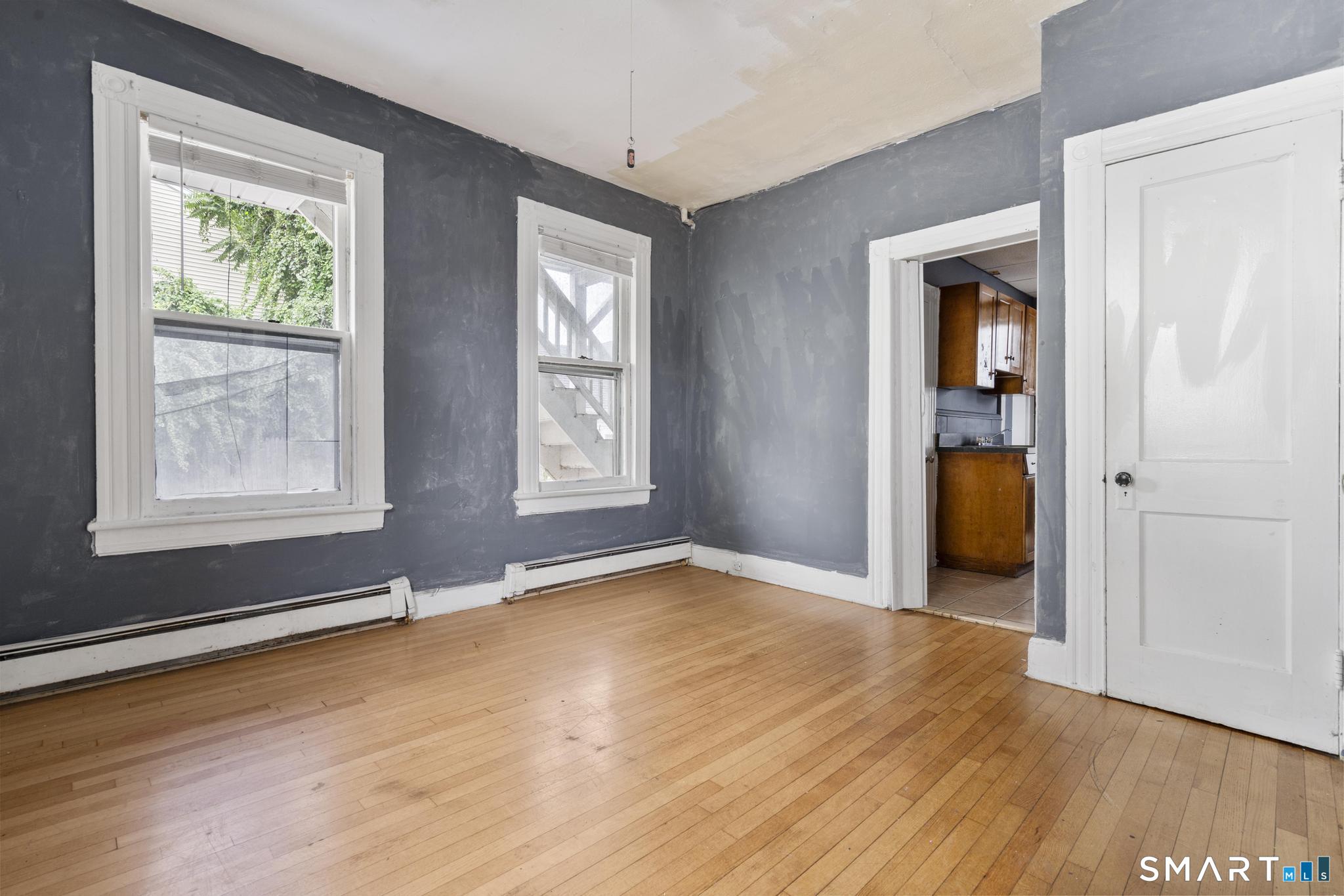 124 Cleveland Avenue Bridgeport CT 06605
