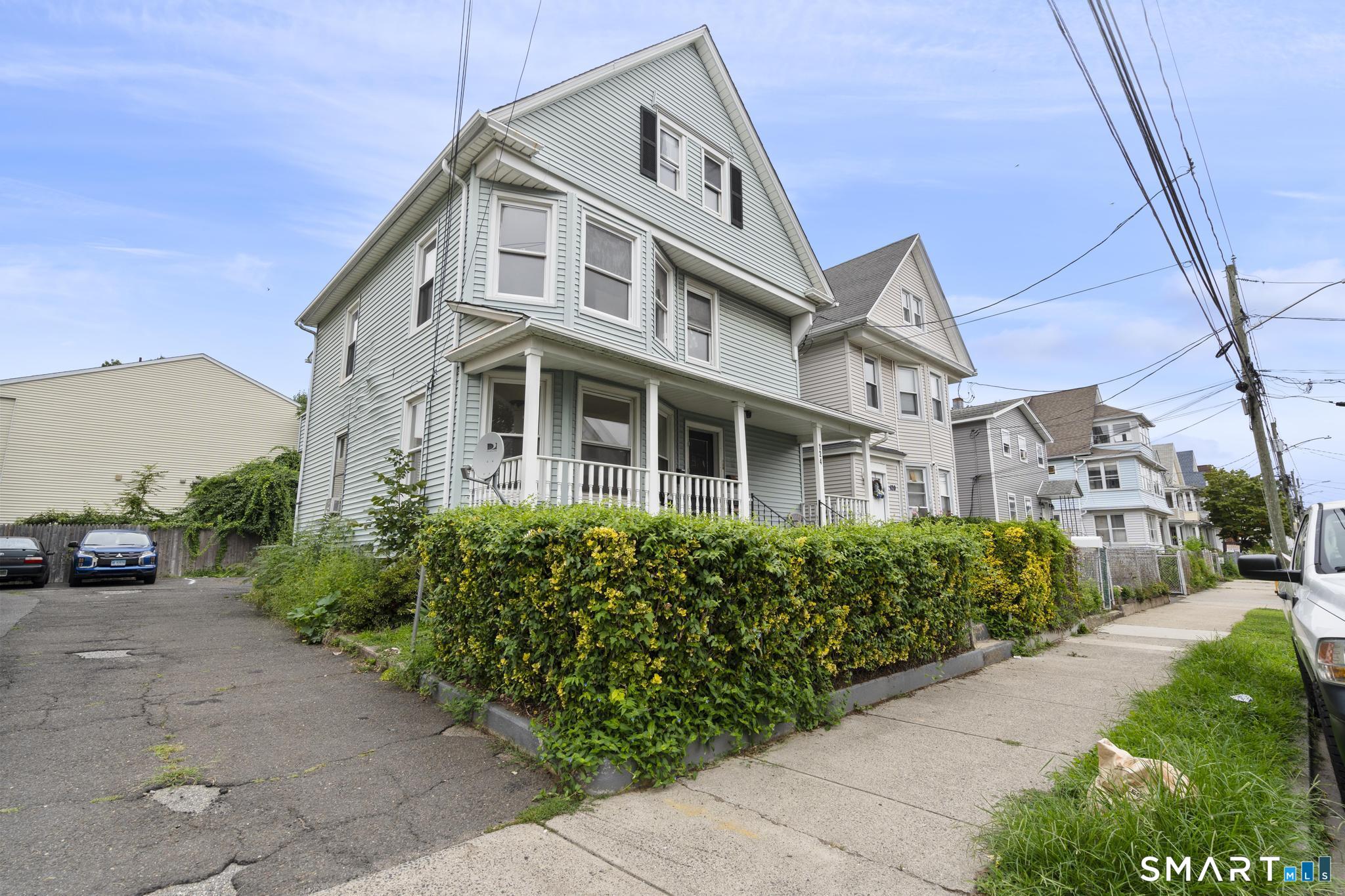 124 Cleveland Avenue Bridgeport CT 06605