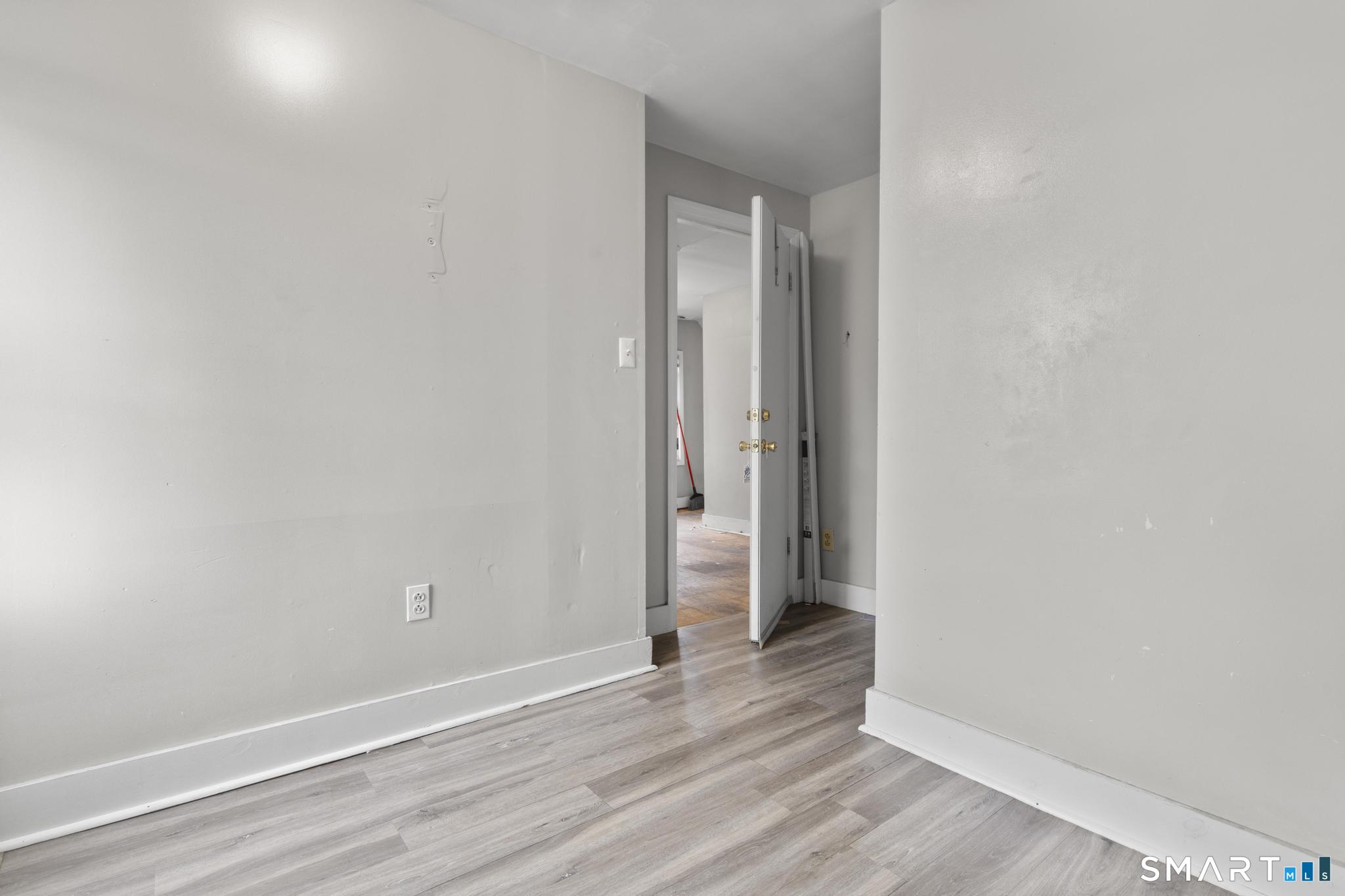124 Cleveland Avenue Bridgeport CT 06605