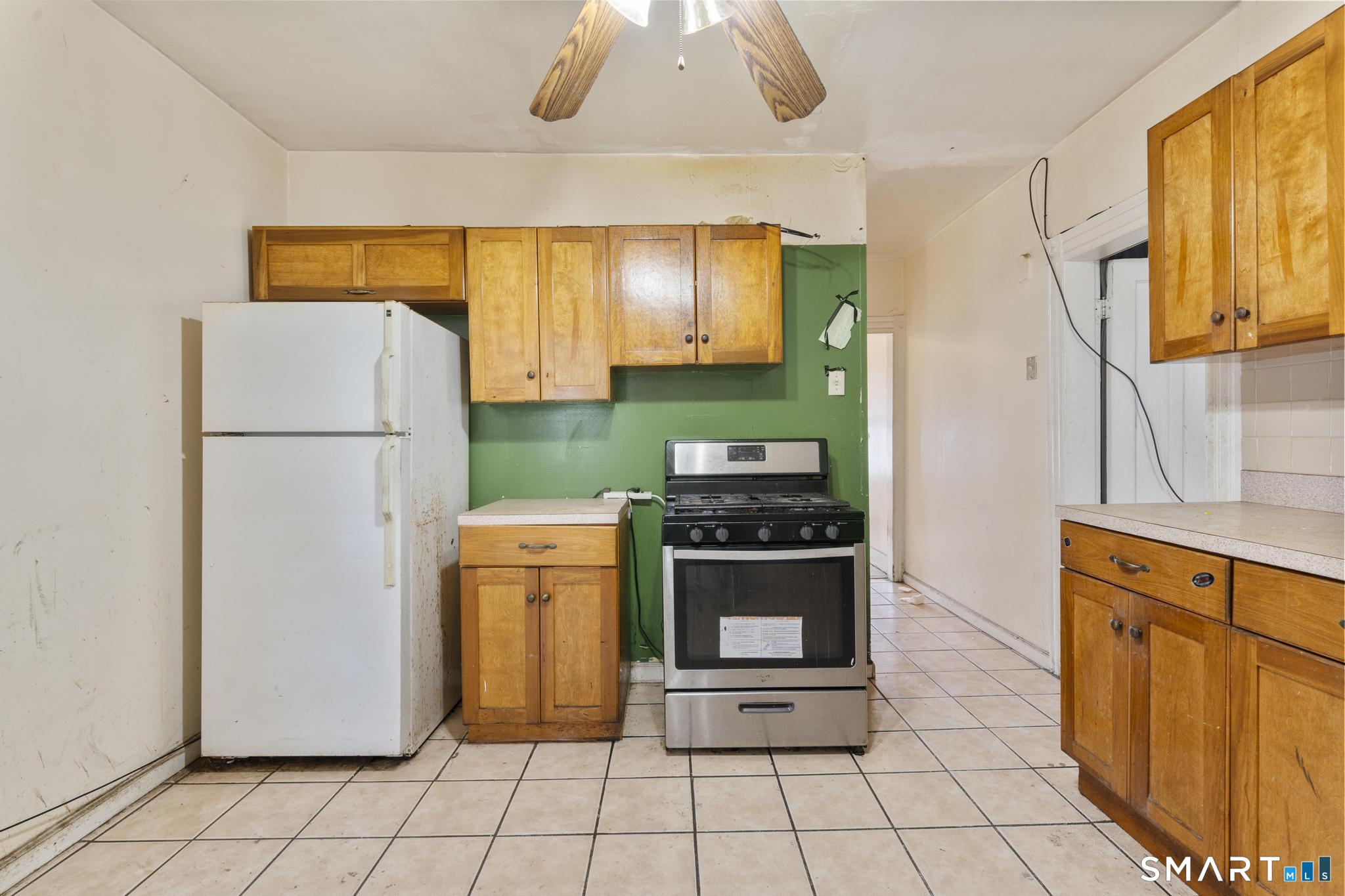 124 Cleveland Avenue Bridgeport CT 06605