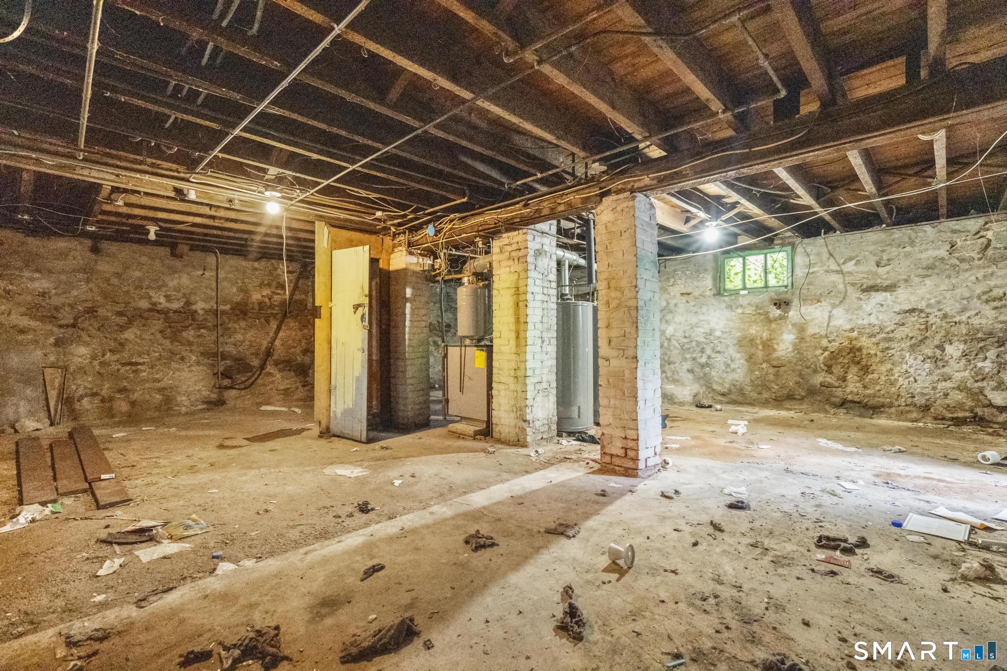 124 Cleveland Avenue Bridgeport CT 06605