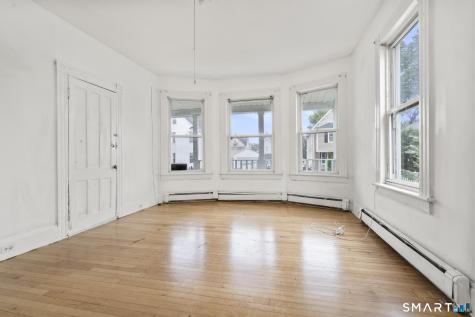 124 Cleveland Avenue Bridgeport CT 06605