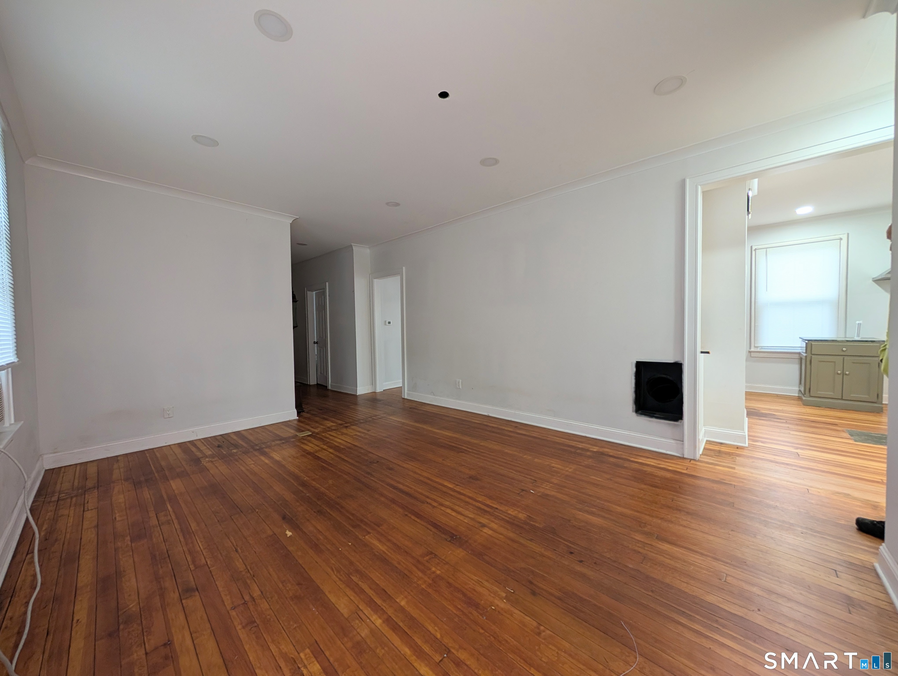 1757 East Main Street Bridgeport CT 06610