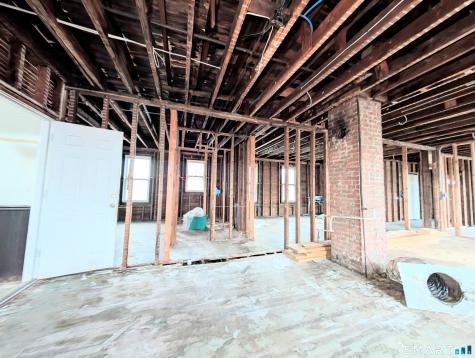 1757 East Main Street Bridgeport CT 06610