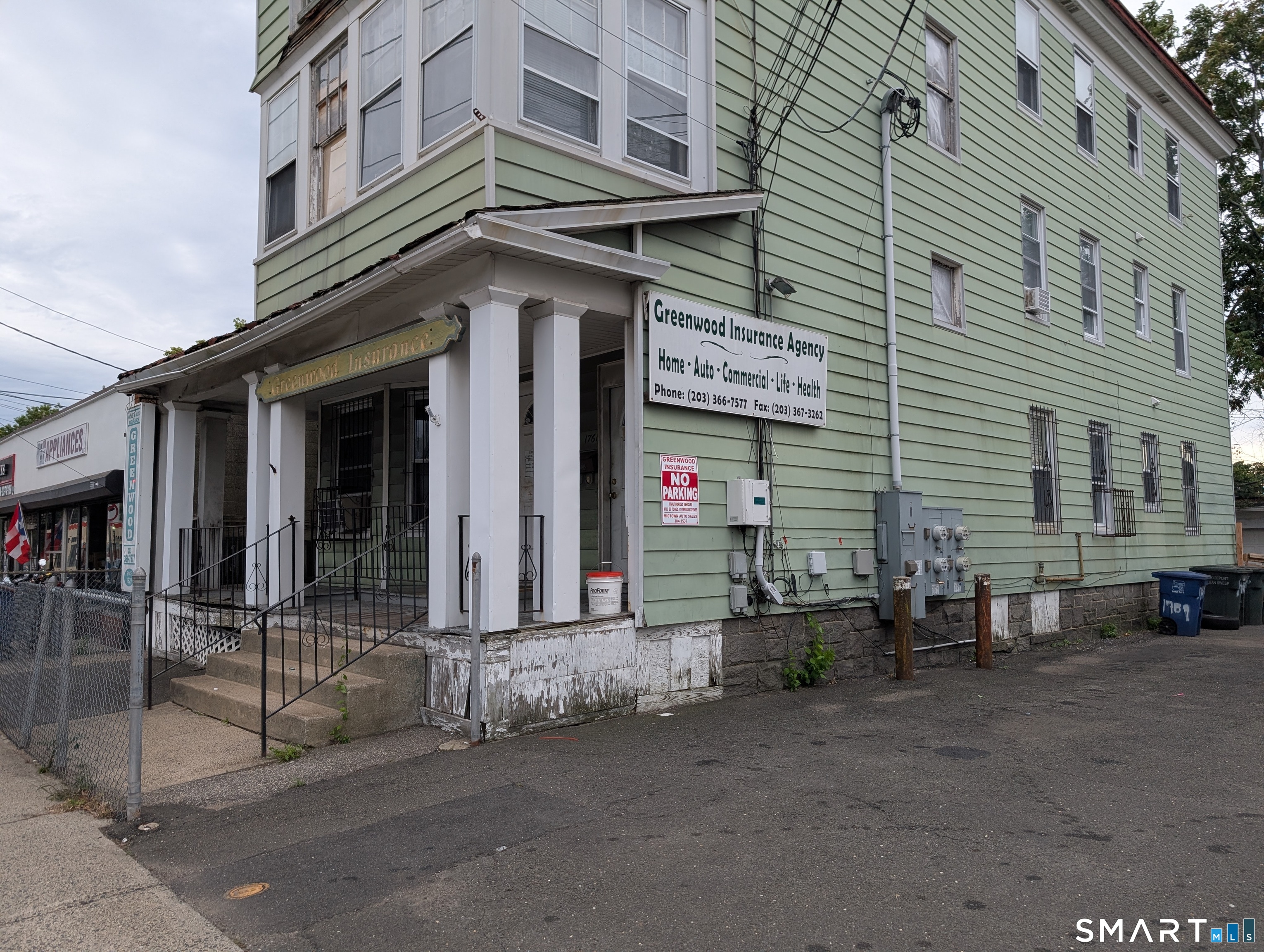 1757 East Main Street Bridgeport CT 06610