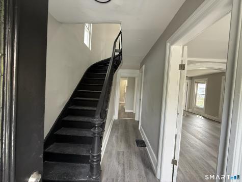 180 Portsea Street New Haven CT 06519