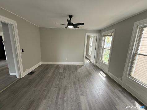 180 Portsea Street New Haven CT 06519