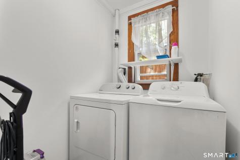 9 Hull Street Shelton CT 06484
