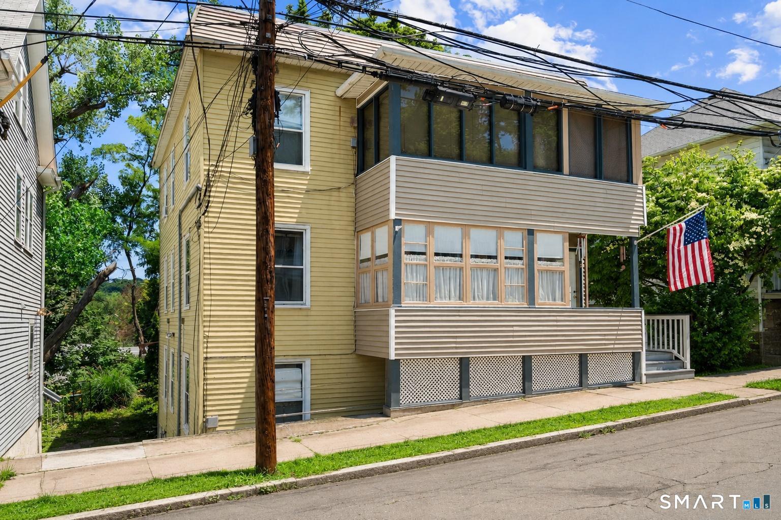9 Hull Street Shelton CT 06484