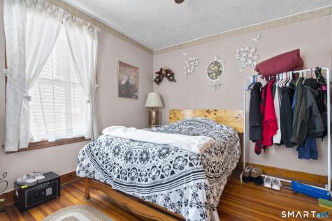 9 Hull Street Shelton CT 06484
