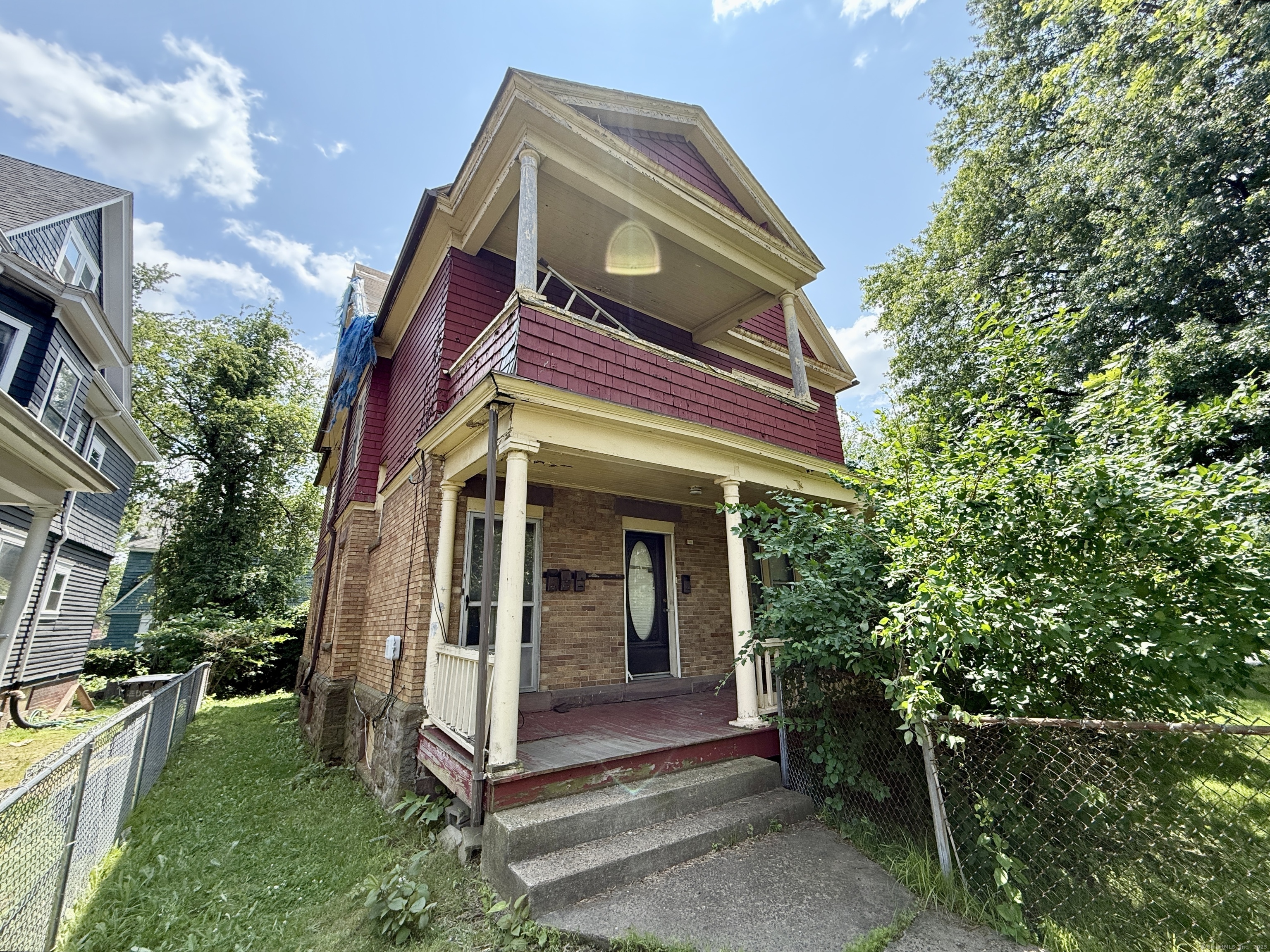 338 Sigourney Street Hartford CT 06112