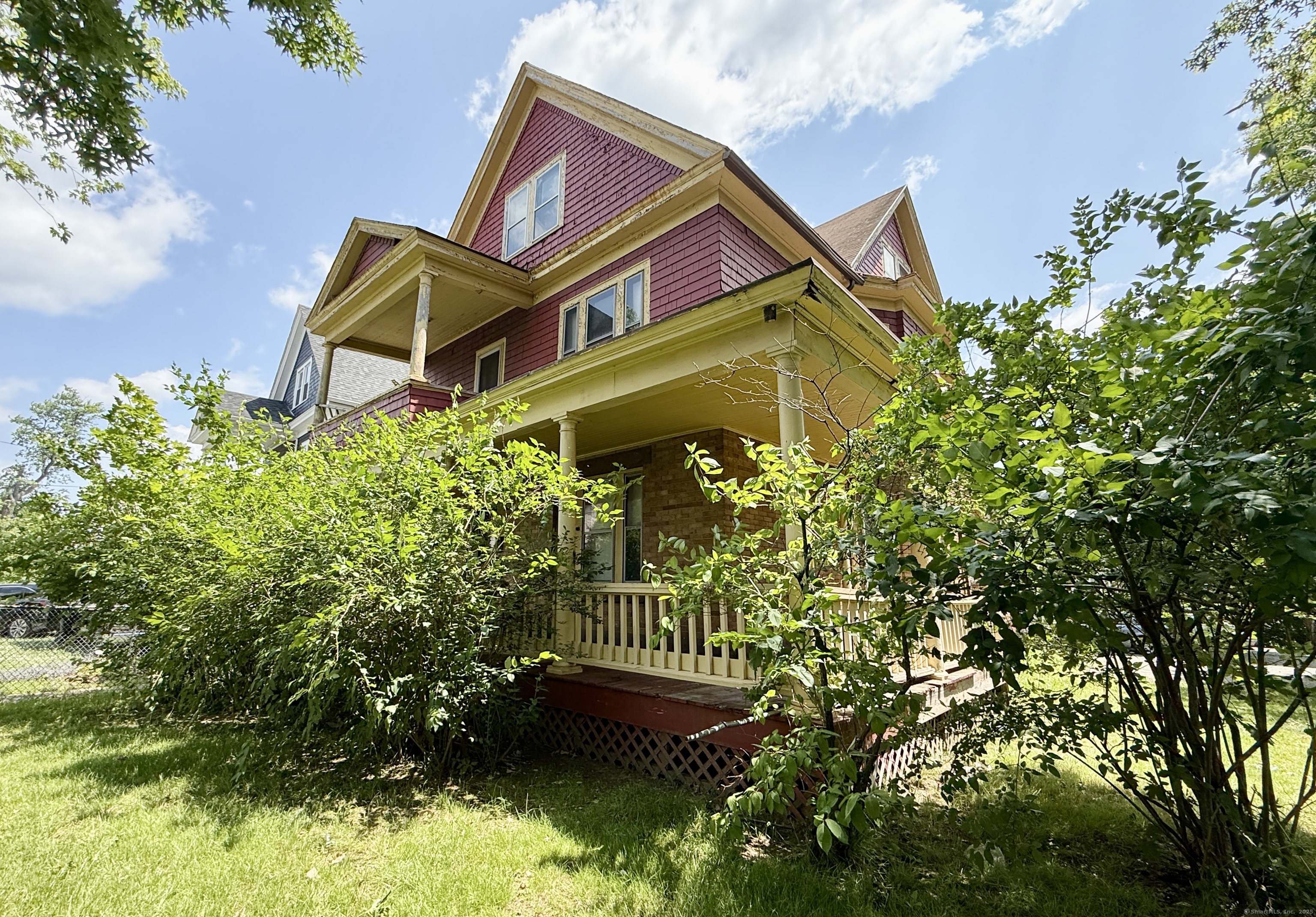 338 Sigourney Street Hartford CT 06112