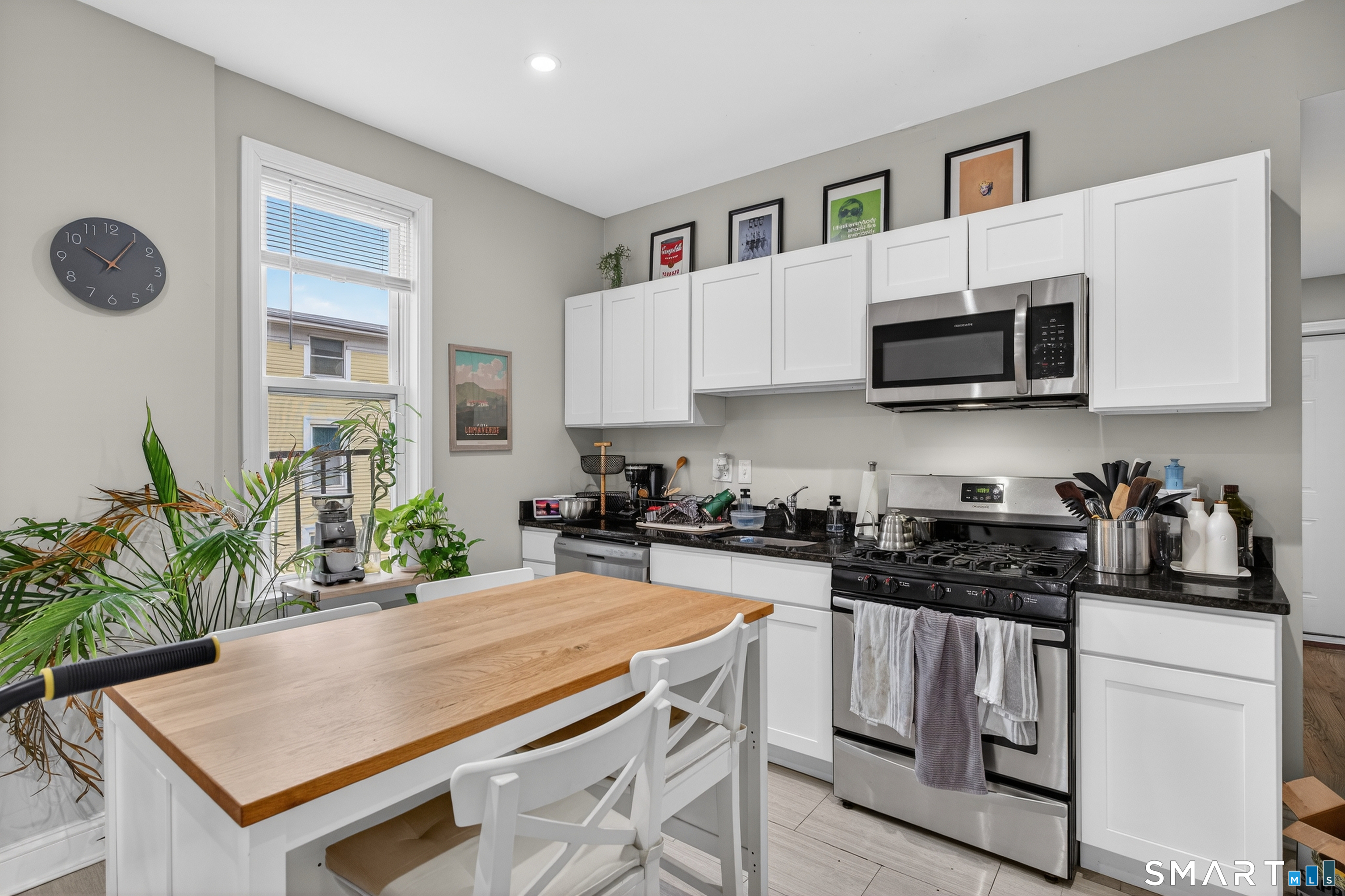 334 Saint John Street New Haven CT 06511