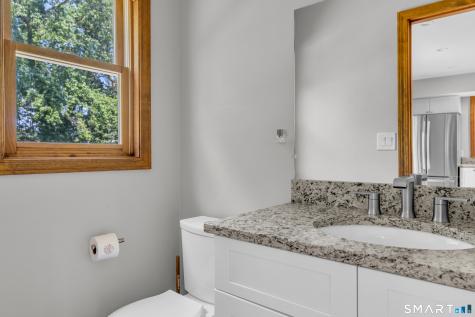 10 Clancy Road Branford CT 06405