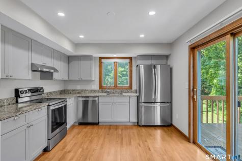 10 Clancy Road Branford CT 06405