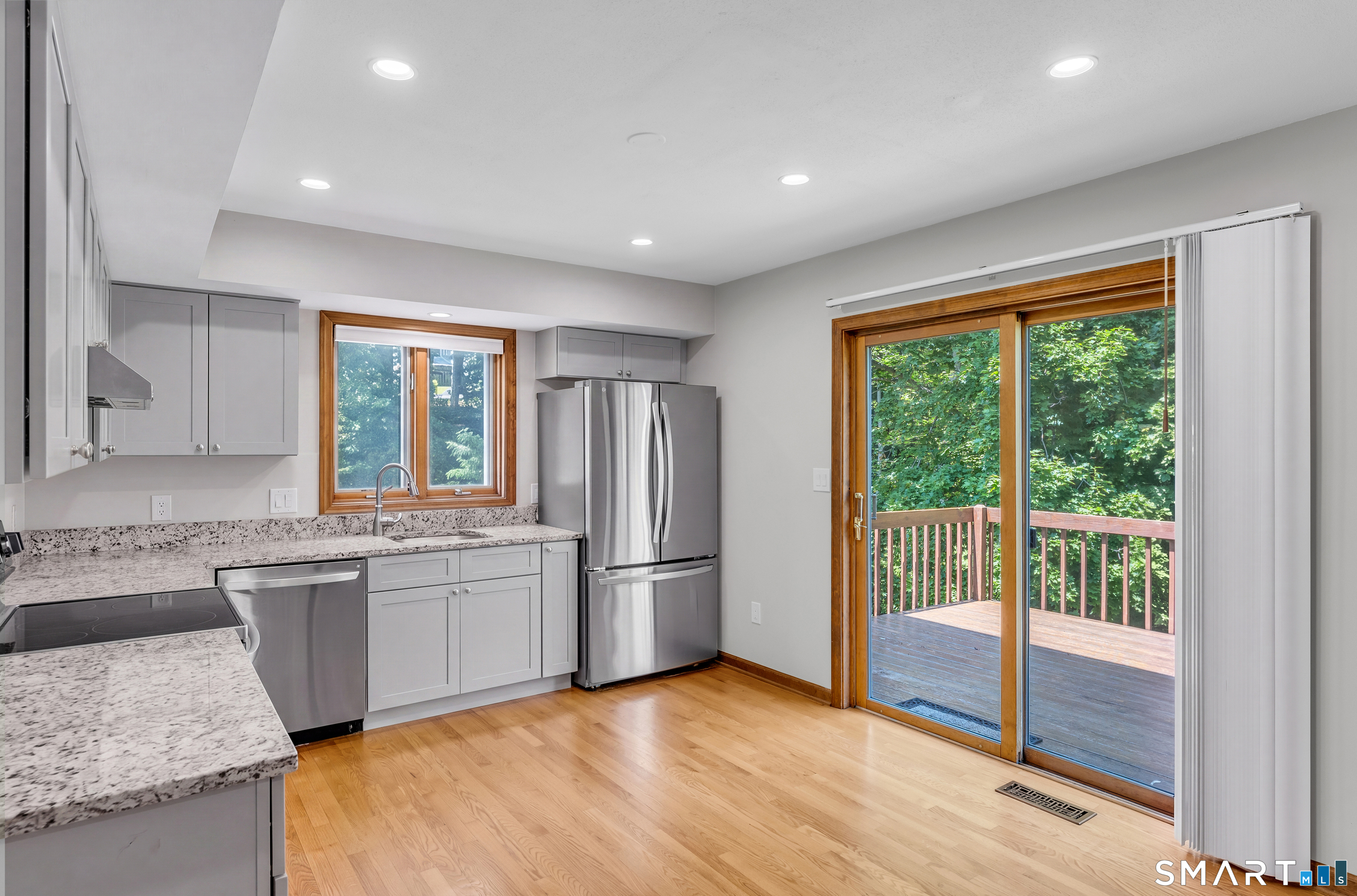 10 Clancy Road Branford CT 06405