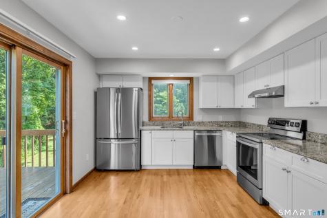 10 Clancy Road Branford CT 06405