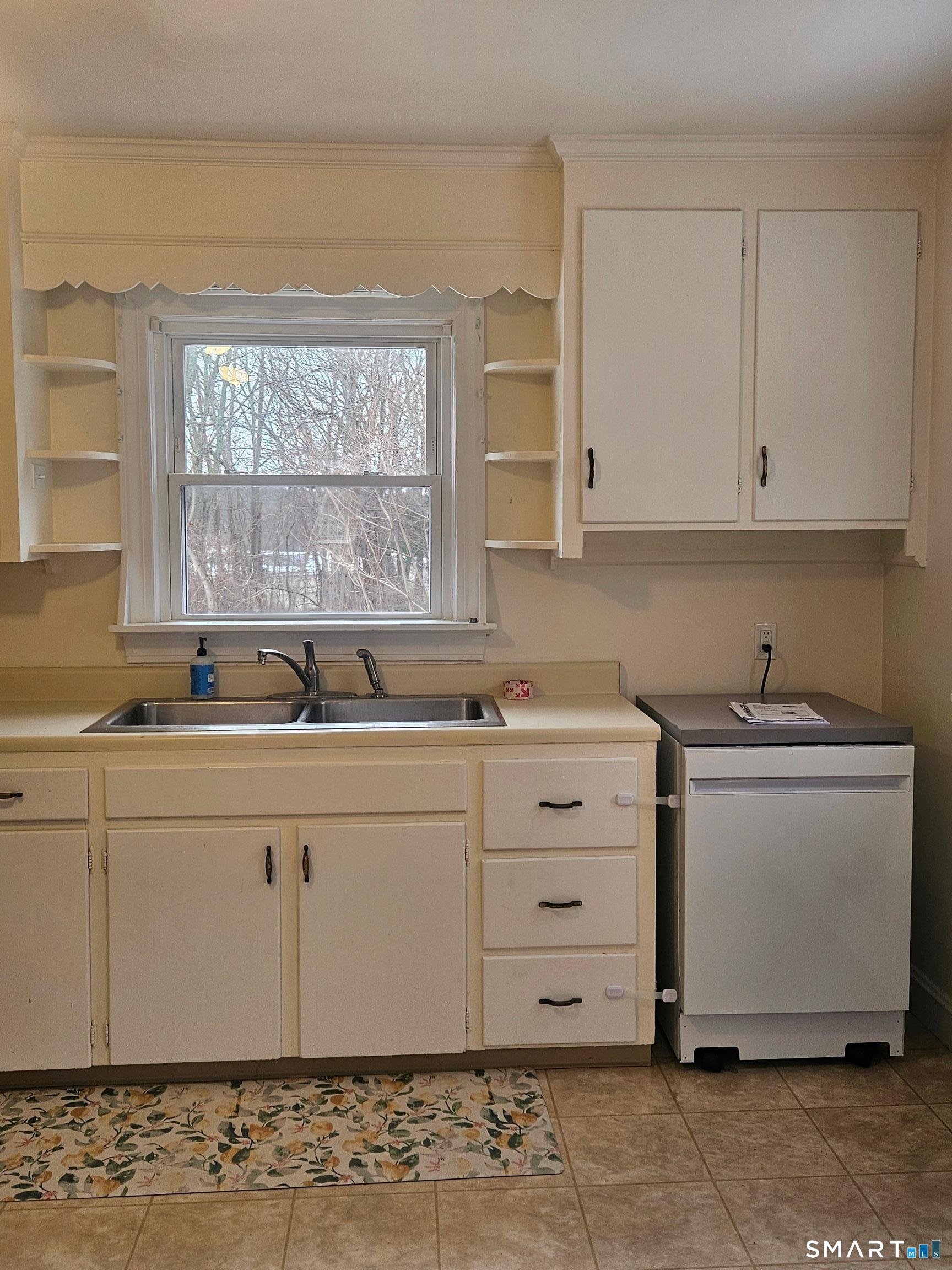 51 Pequot Trail Stonington CT 06379