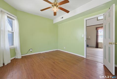 841 Iranistan Avenue Bridgeport CT 06604