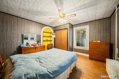 54 Beacon Manor Road Naugatuck CT 06770