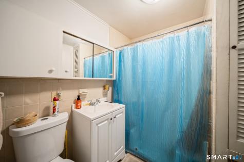 54 Beacon Manor Road Naugatuck CT 06770