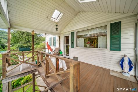 54 Beacon Manor Road Naugatuck CT 06770