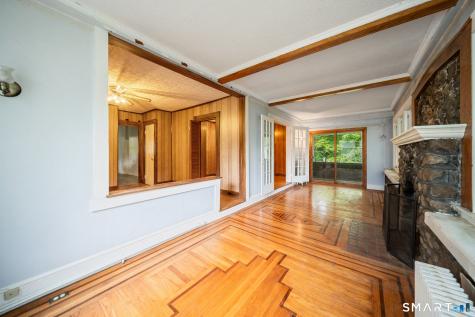 54 Beacon Manor Road Naugatuck CT 06770