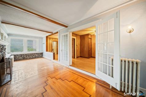 54 Beacon Manor Road Naugatuck CT 06770