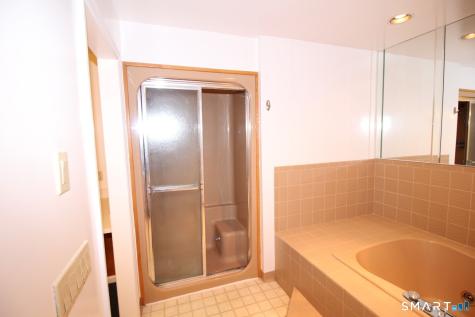 251 Seaside Avenue Stamford CT 06902