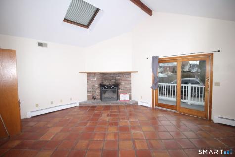 251 Seaside Avenue Stamford CT 06902