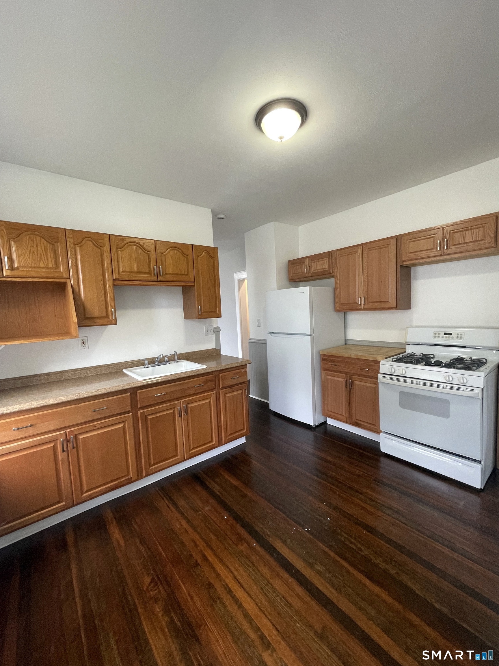 530 King Street Stratford CT 06614