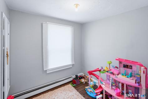 61-63 Pomfret Street Putnam CT 06260