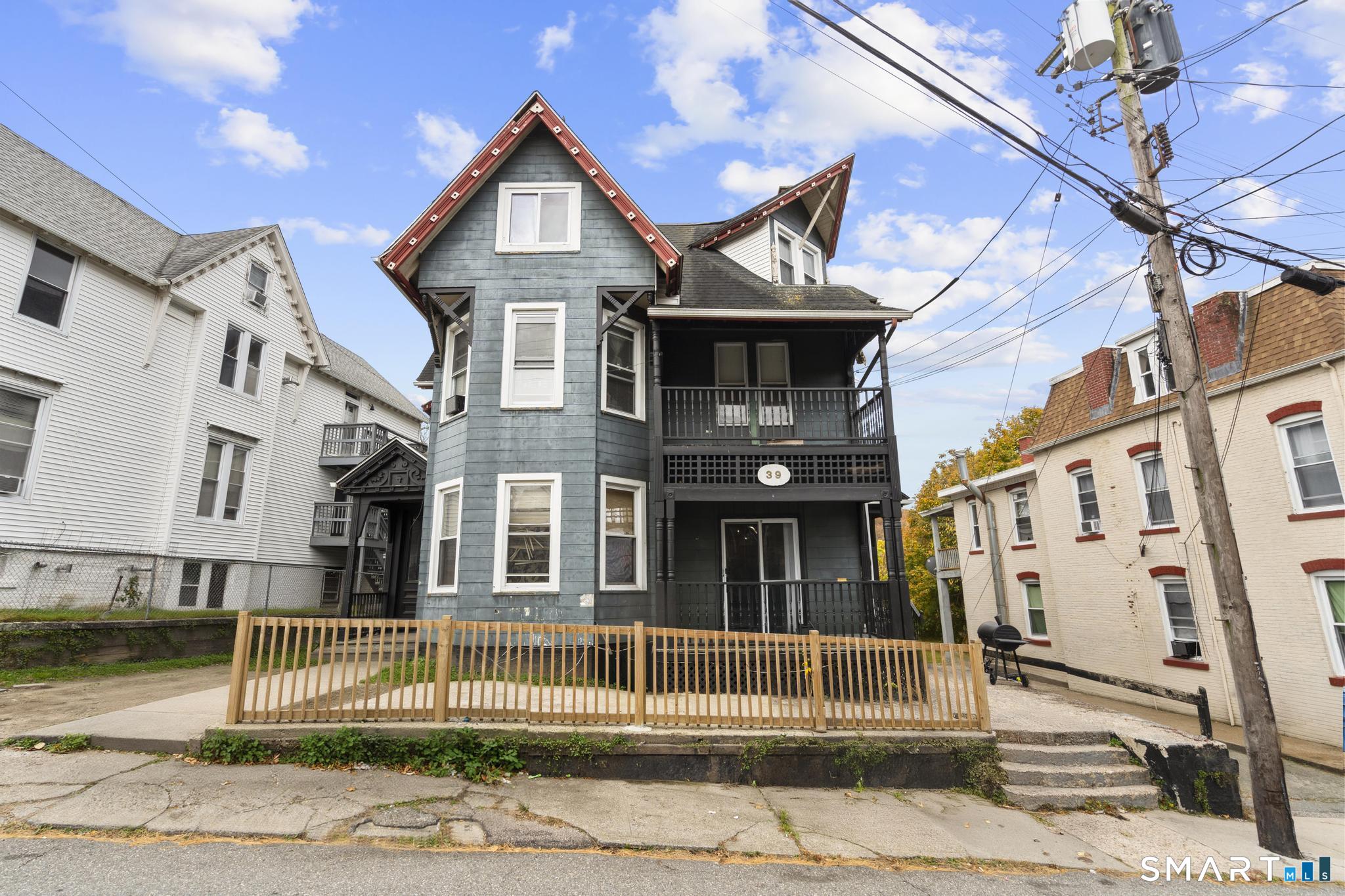 39 Cliff Street Norwich CT 06360