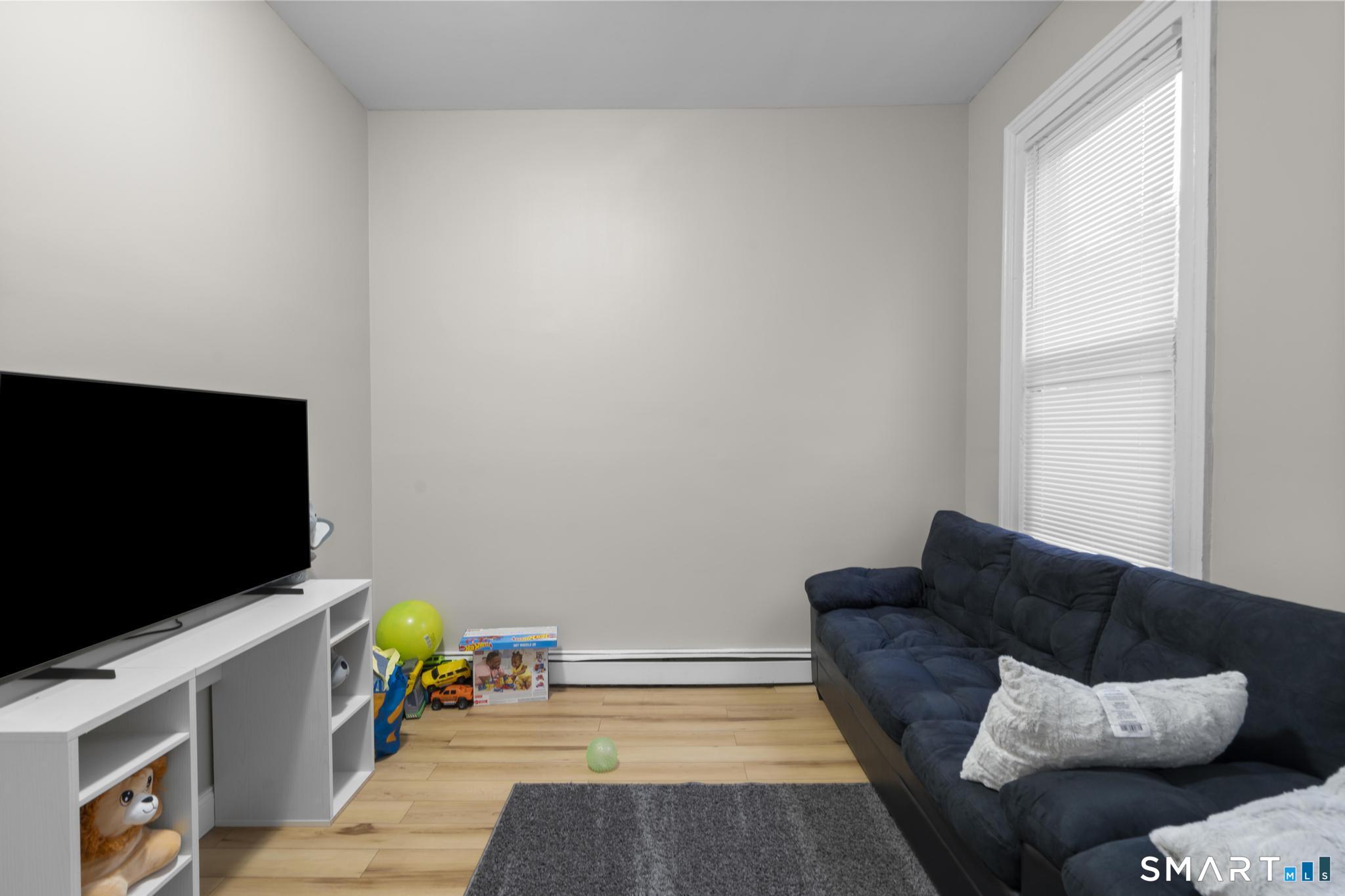 39 Cliff Street Norwich CT 06360