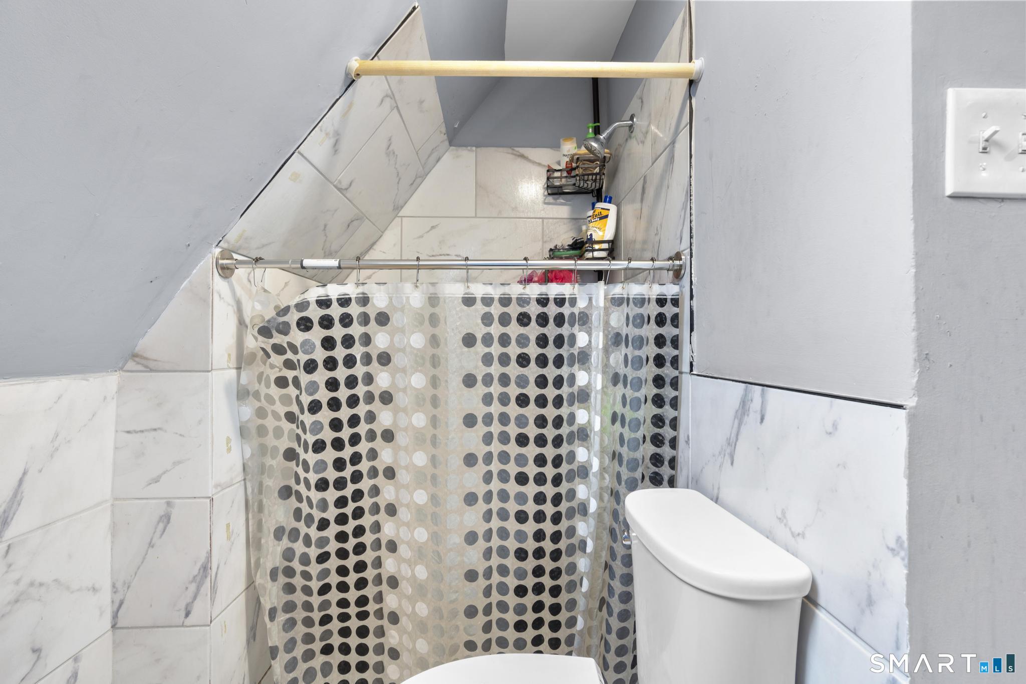 39 Cliff Street Norwich CT 06360