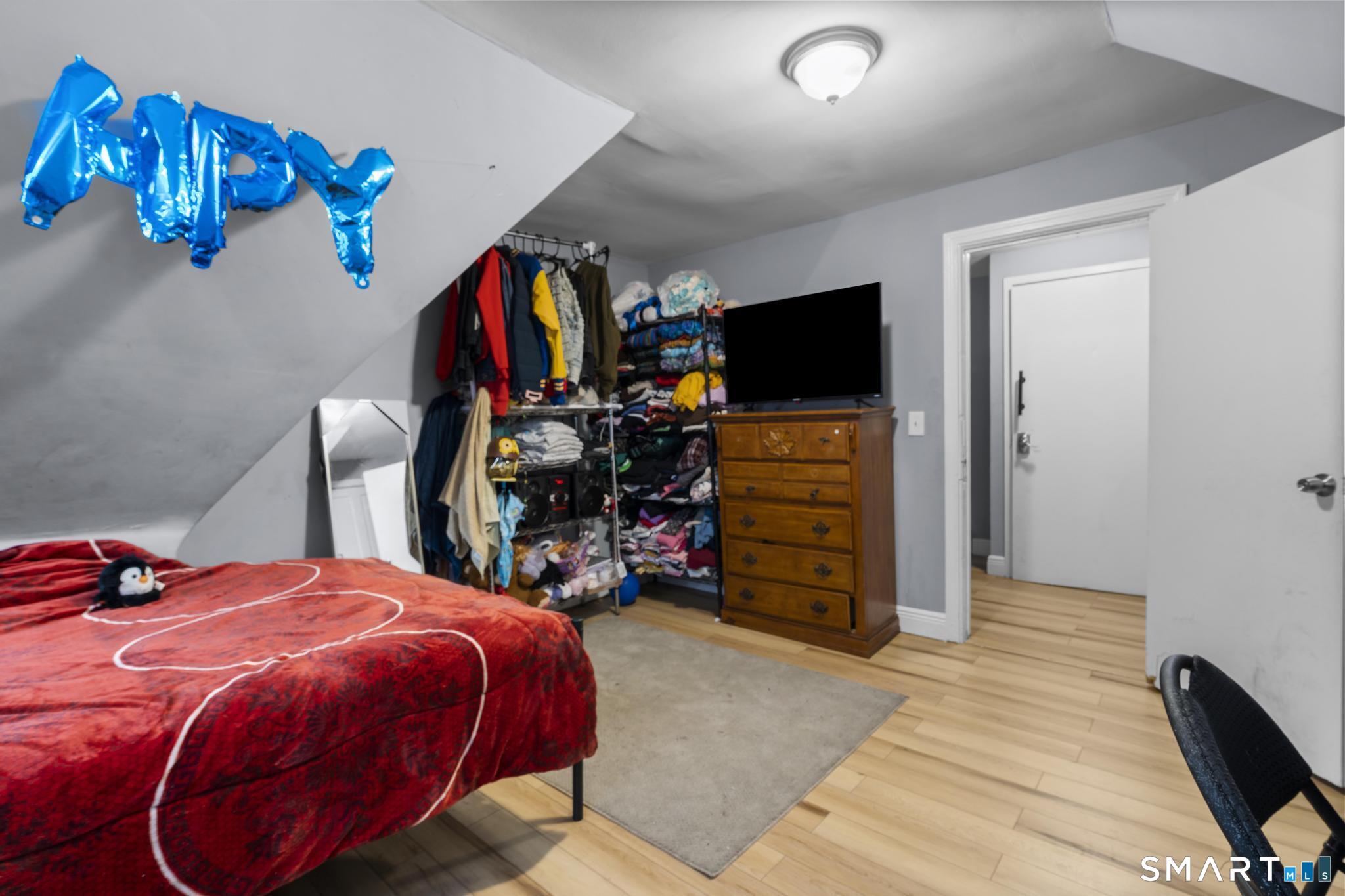 39 Cliff Street Norwich CT 06360