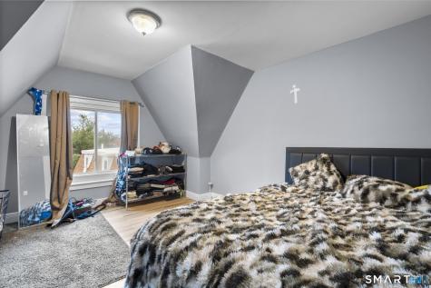 39 Cliff Street Norwich CT 06360