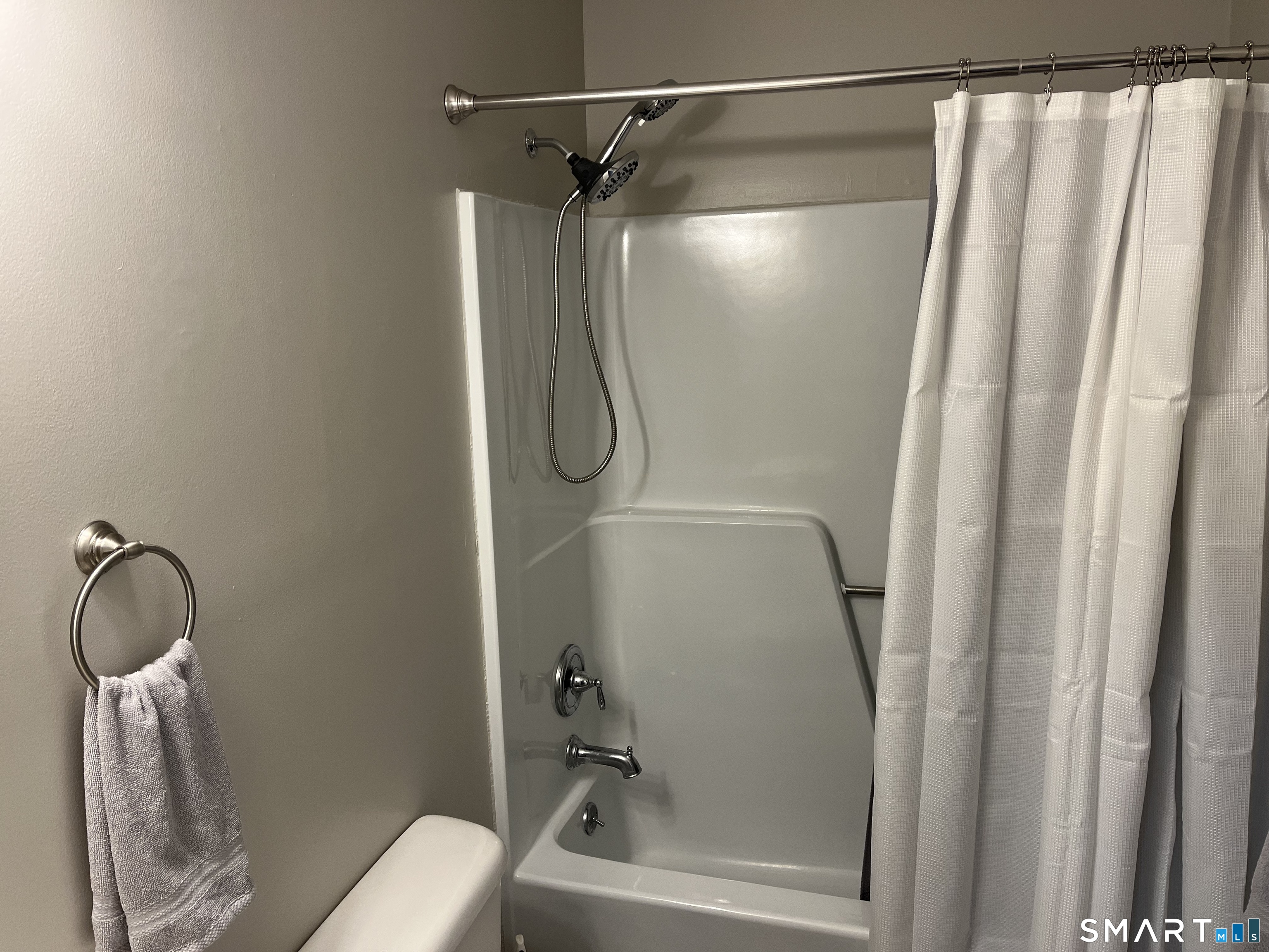 119 Crest Drive Groton CT 06355