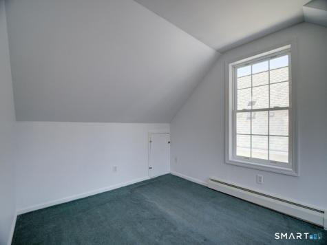 6 Mettler Street Woodbridge CT 06525