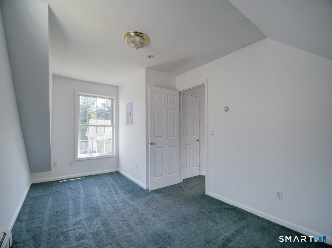 6 Mettler Street Woodbridge CT 06525