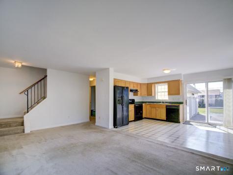 6 Mettler Street Woodbridge CT 06525