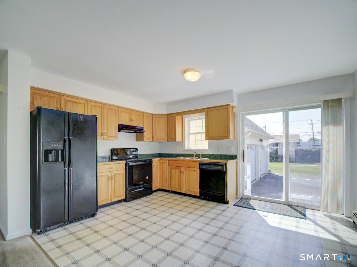 6 Mettler Street Woodbridge CT 06525