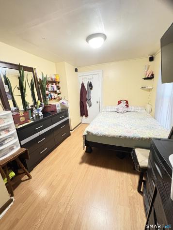 121 Willow Street Meriden CT 06450