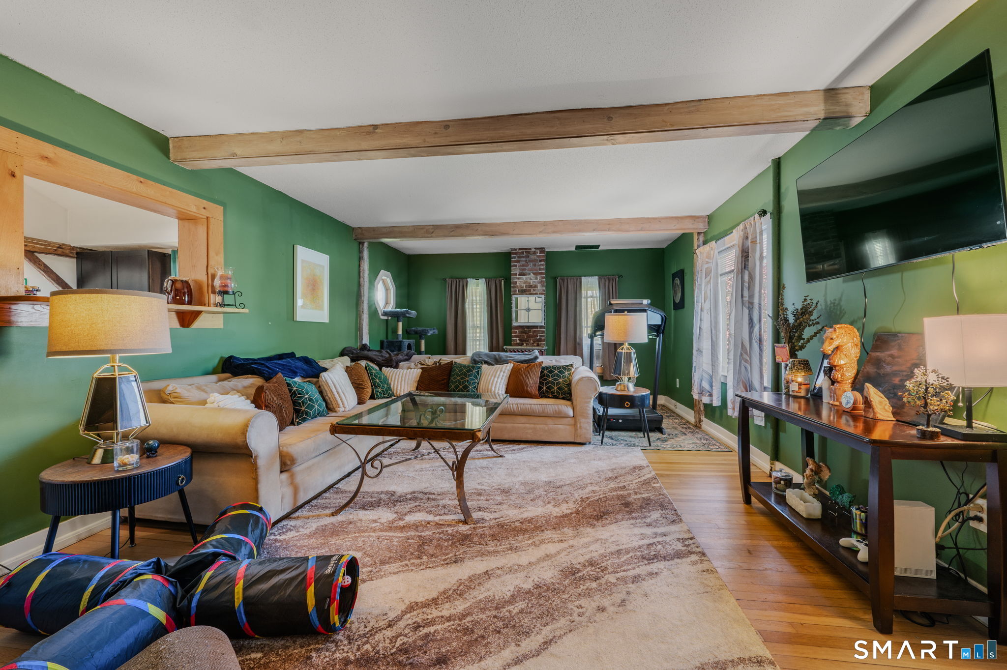 22 West High Street East Hampton CT 06424