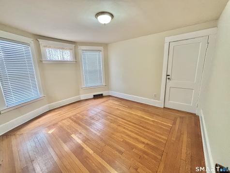 697 Washington Avenue West Haven CT 06516