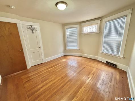 697 Washington Avenue West Haven CT 06516
