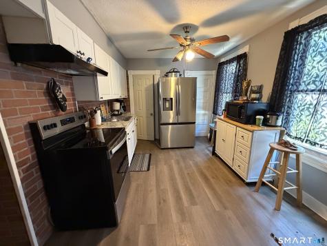 50-52 Dunham Street Norwich CT 06360